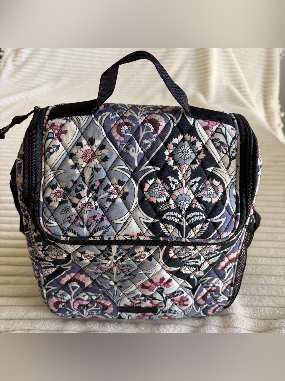 Vera Bradley Quilted Floral Lunch Bag - Black & Pink